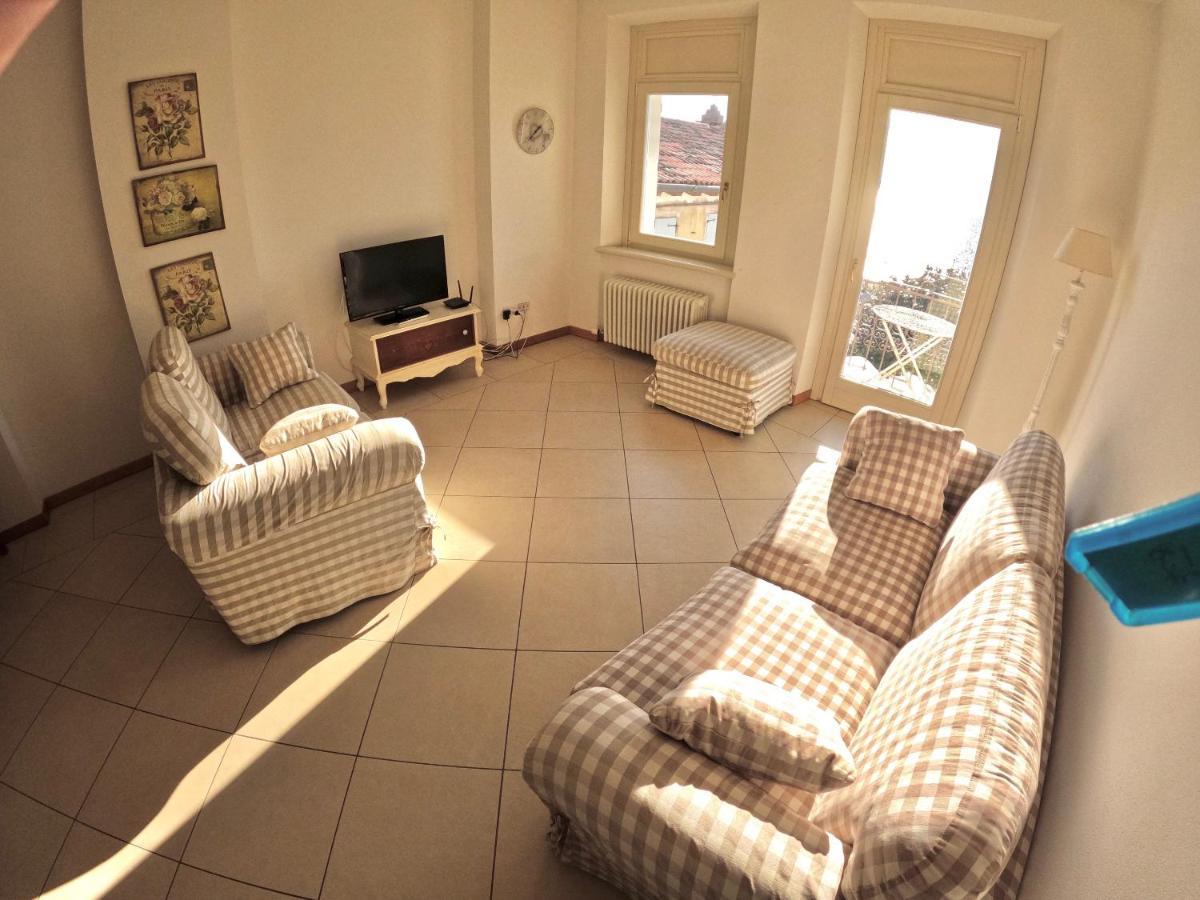 Charmante Apartament Lake Front Malcesine Exterior foto